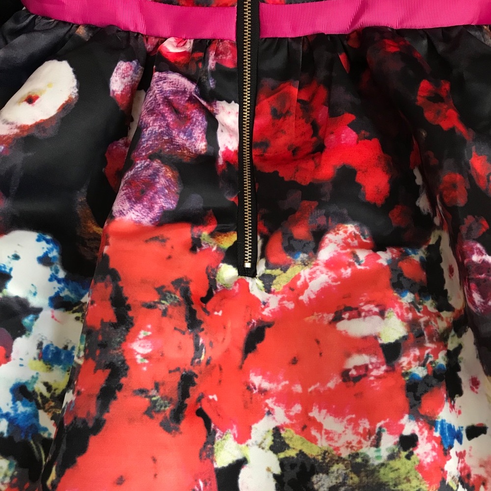 Closing Sale NWOT Chicwish Beautiful Floral Dress - Picture 11 of 14